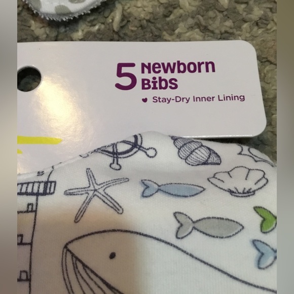 Baby boy bibs lot - Picture 4 of 10